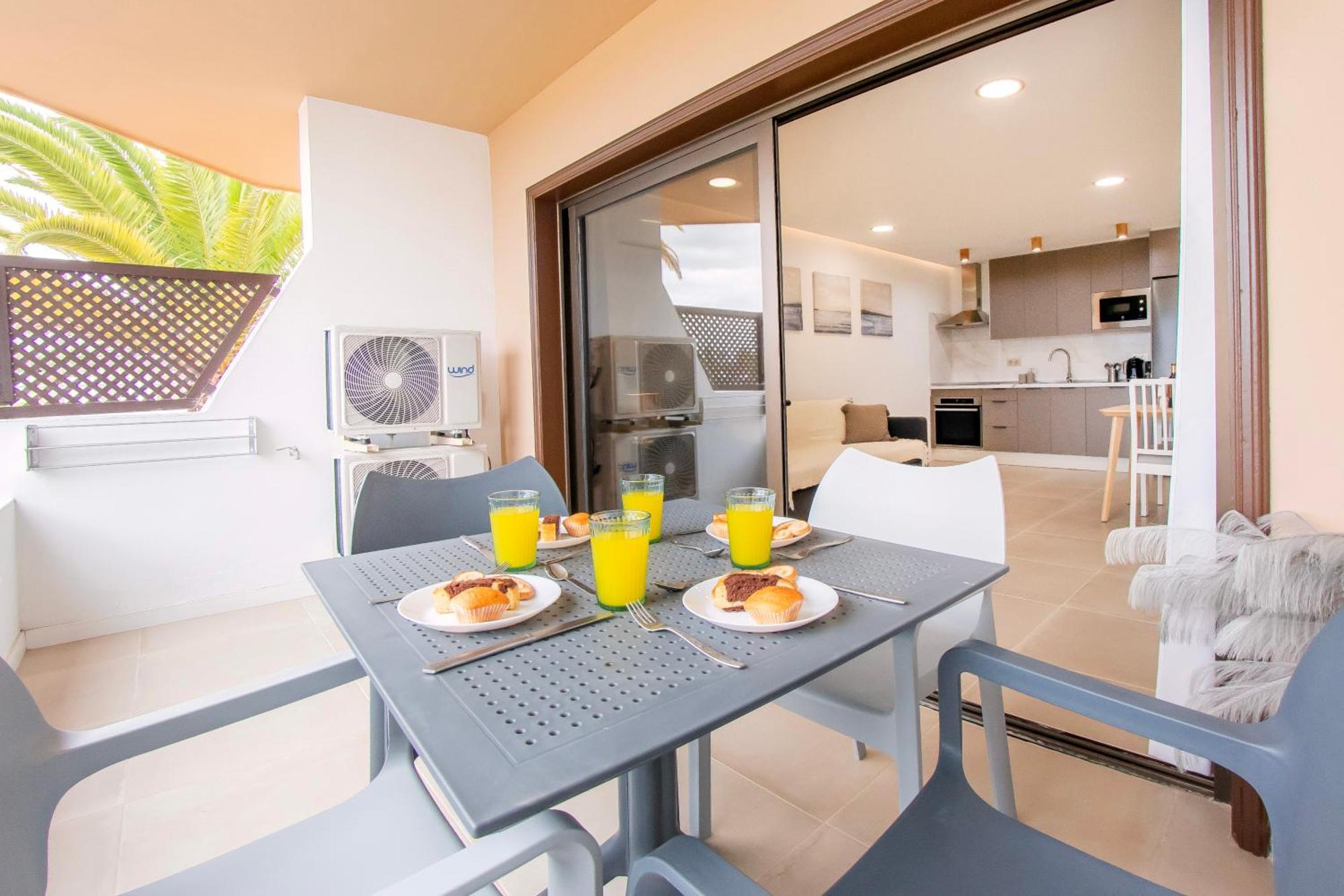 Newly Renovated, Luxurious Apartment With A Heated Pool, 259 San Miguel de Abona Zewnętrze zdjęcie
