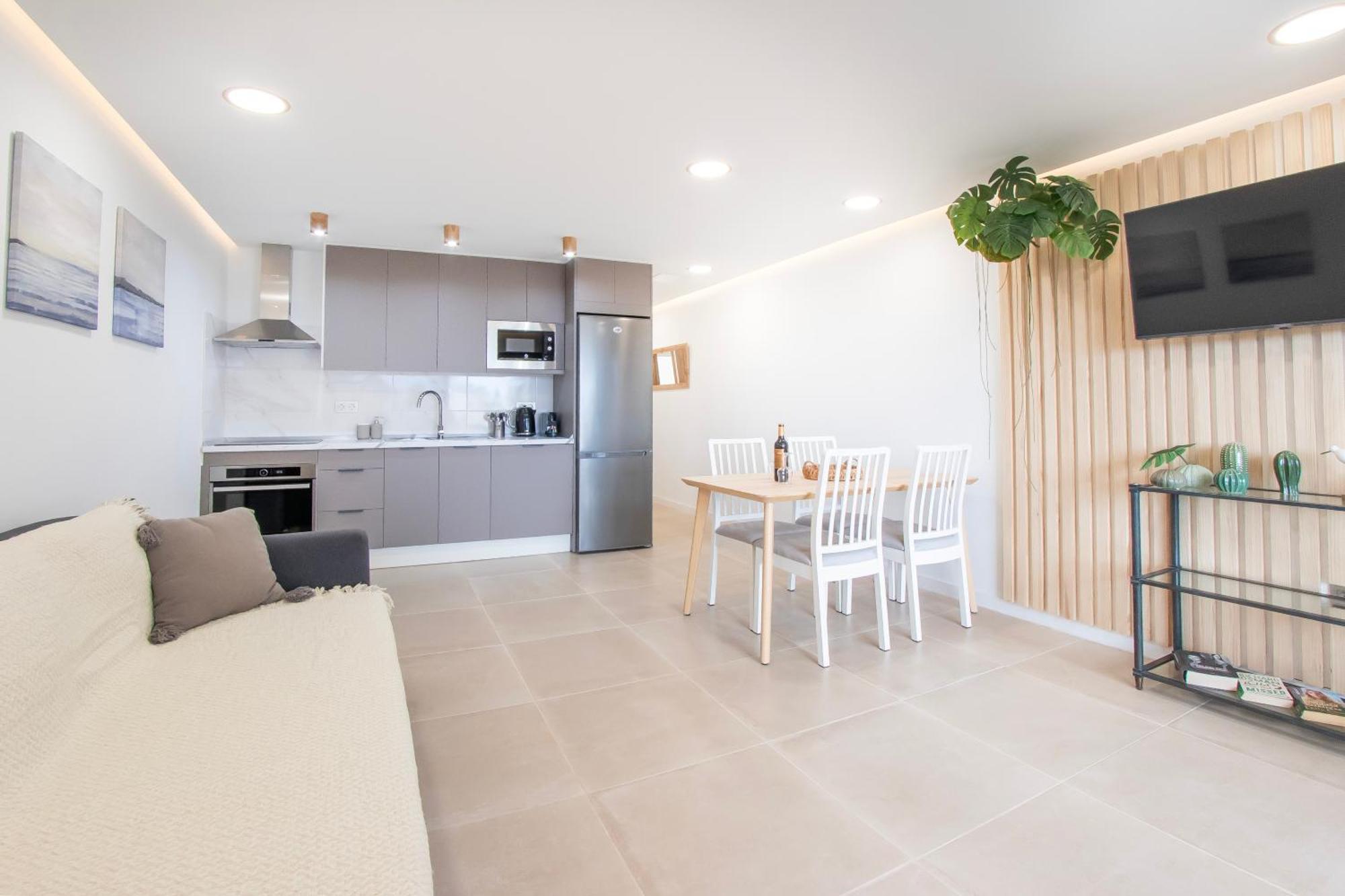 Newly Renovated, Luxurious Apartment With A Heated Pool, 259 San Miguel de Abona Zewnętrze zdjęcie
