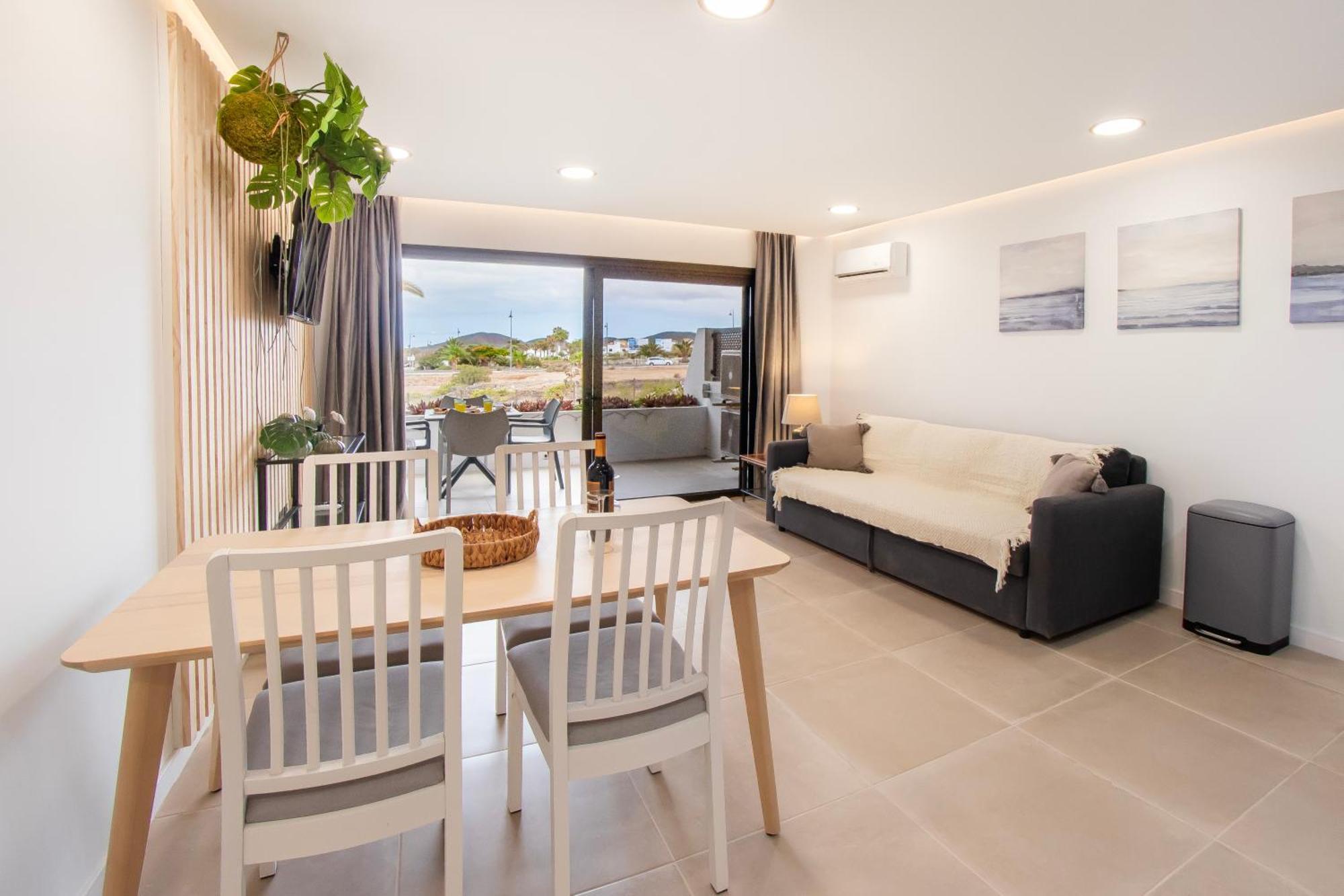 Newly Renovated, Luxurious Apartment With A Heated Pool, 259 San Miguel de Abona Zewnętrze zdjęcie
